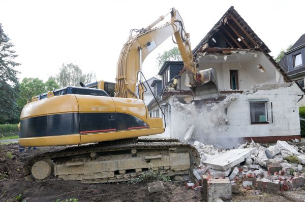 Home Demolition Service in Destin